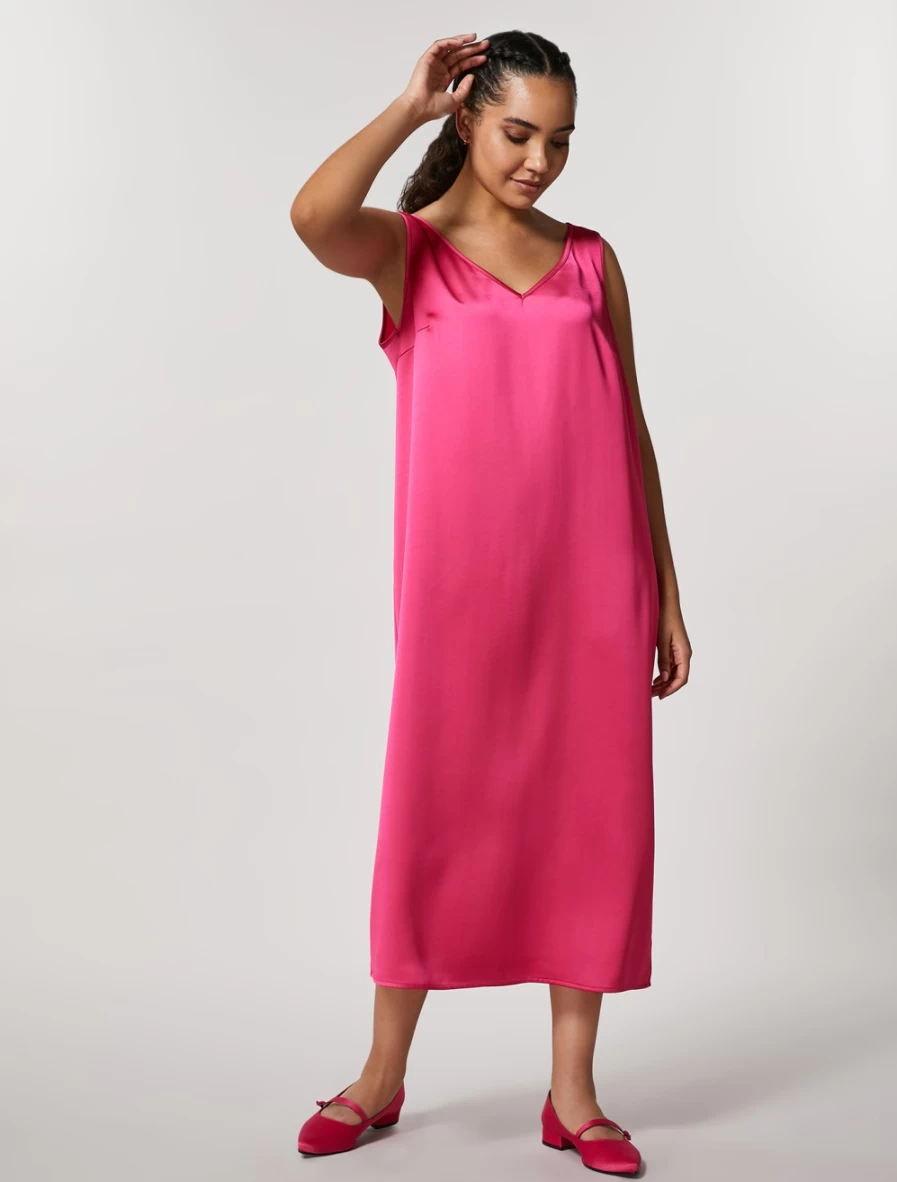 "Marina Rinaldi Women's Fuchsia Satin Dress - Elegant Evening Gown"