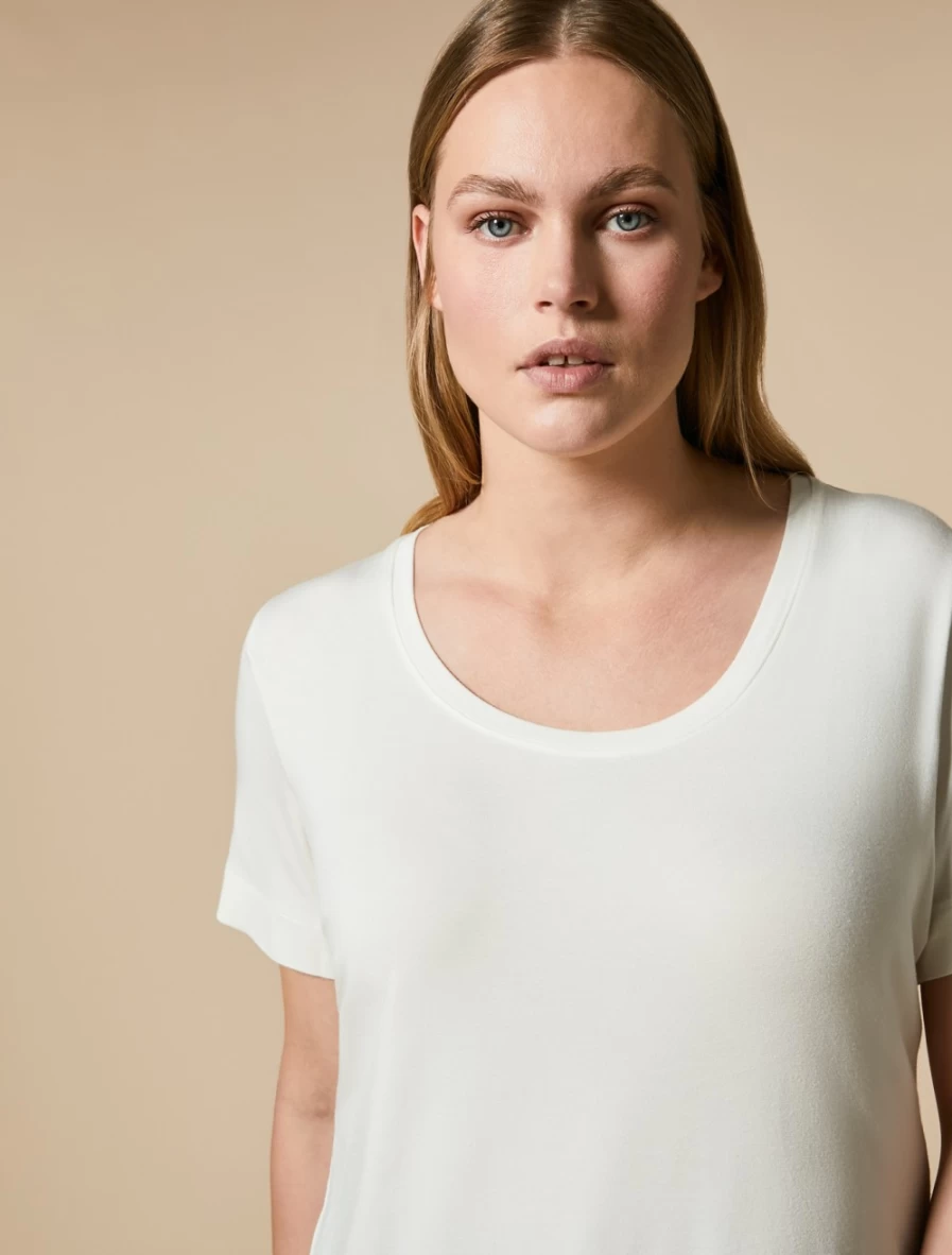 "Marina Rinaldi Women's White Jersey T-Shirt – Soft Cotton Classic Fit Top"