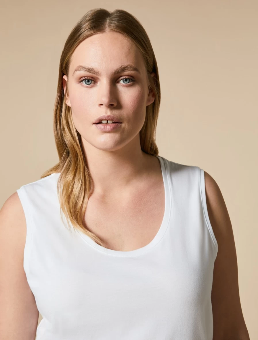 "Marina Rinaldi Women's White Jersey Top – Elegant Comfort & Style"